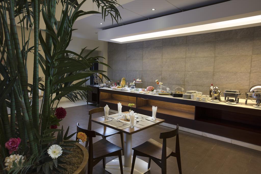 Grand Lily Hotel Suites Al-Hofuf Exterior photo